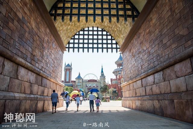 柳州有个卡乐星球欢迎世界，外形像童话城堡！-2.jpg