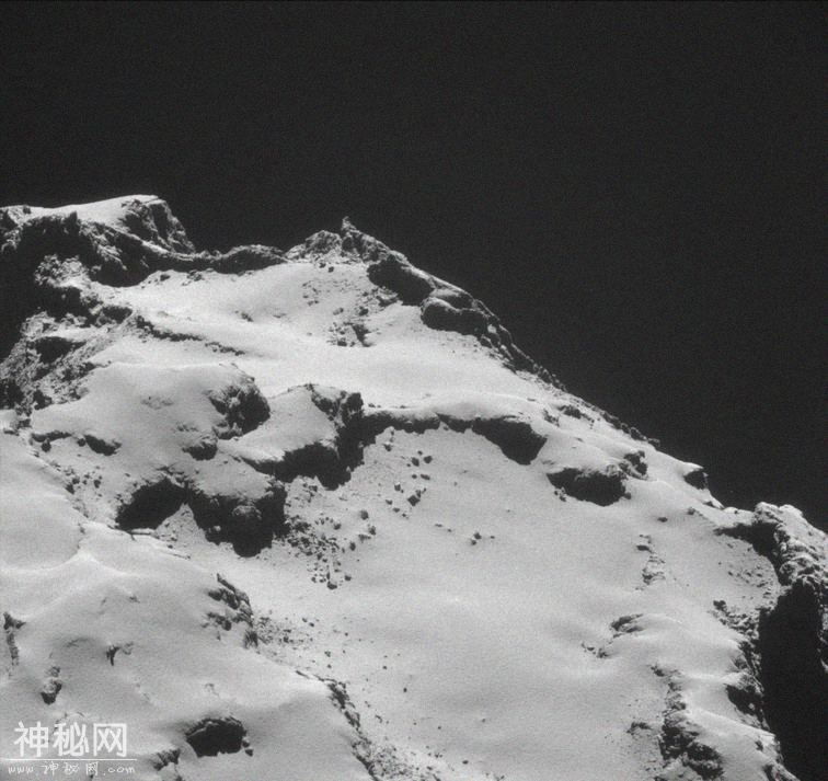 在距离地球4亿公里的星球上，飞船传回了难以置信的外太空世界-3.jpg