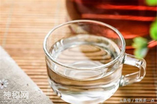 身体有三个养肾穴，每天睡前按摩一会，益气养肾，延年益寿！-3.jpg