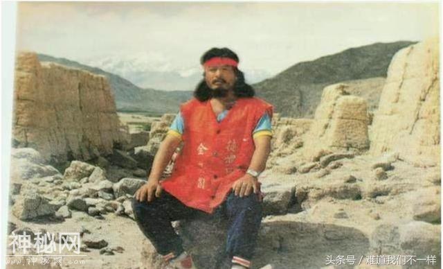 解密六月不走罗布泊，余纯顺存活不足一周，遗体证明罗布泊的可怕-2.jpg
