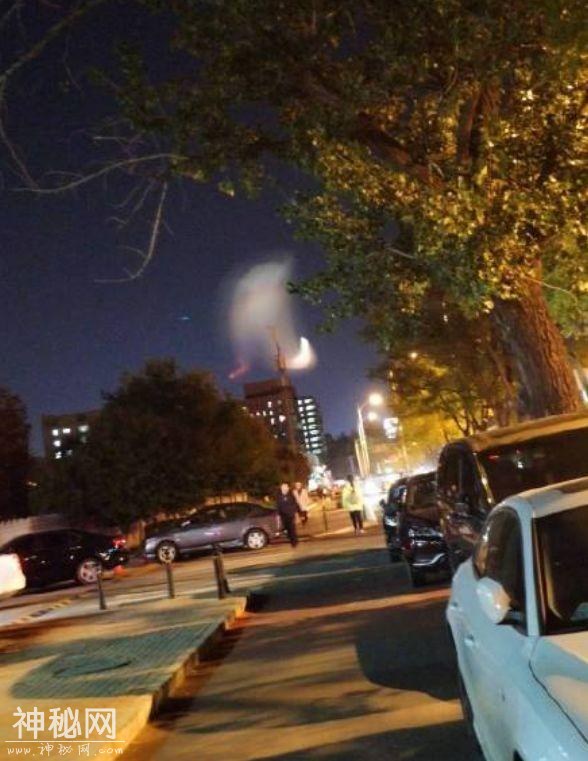多地夜空再现“不明飞行物”！多图目击-5.jpg