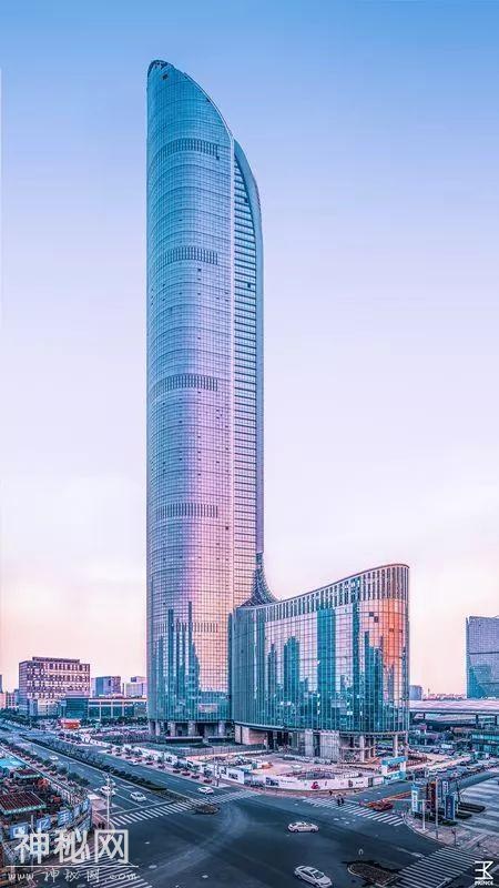 堪比科幻电影特效！苏州“金字塔建筑”在国外火了……-11.jpg
