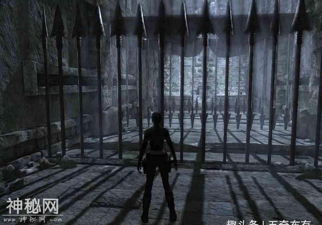 古墓石椁上刻着“开者即死”，考古队员们冒死打开，竟发现大秘密-3.jpg