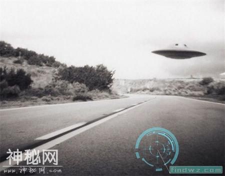 西班牙公开1900页的不明飞行物机密档案-4.jpg