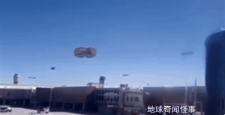 国外机场出现不明飞行物，盘旋空中，到底是什么东西-4.jpg