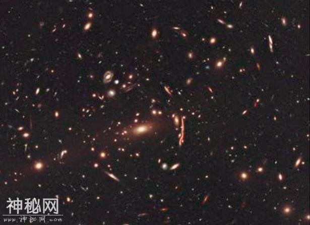 宇宙到底有多大？科学家：顺着这个思路想下去，你可能会害怕-4.jpg