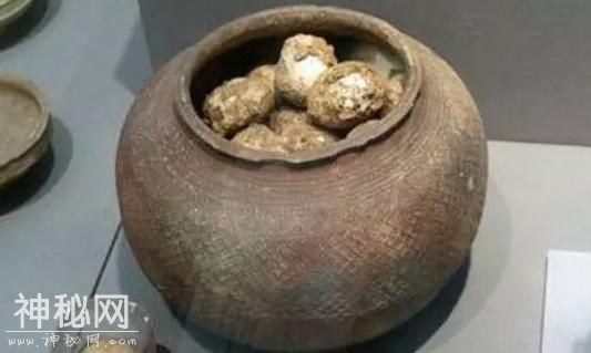 考古专家最怕在古墓发现“鸡蛋”，都没人敢去碰一下，这是为何？-1.jpg