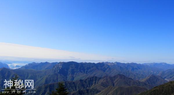 独自一人闯入神农架神秘禁地，就是为了探寻有没有野人-6.jpg