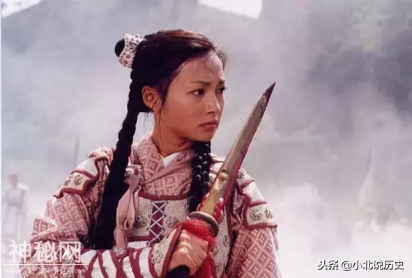 野史传奇故事，杨宗保纳妾，他的夫人穆桂英居然还认可了-2.jpg