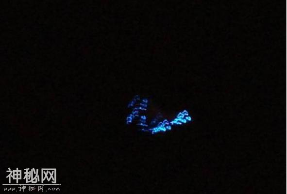 澳大利亚元旦播放飞碟录像？关于UFO，人类还有好多疑惑-2.jpg