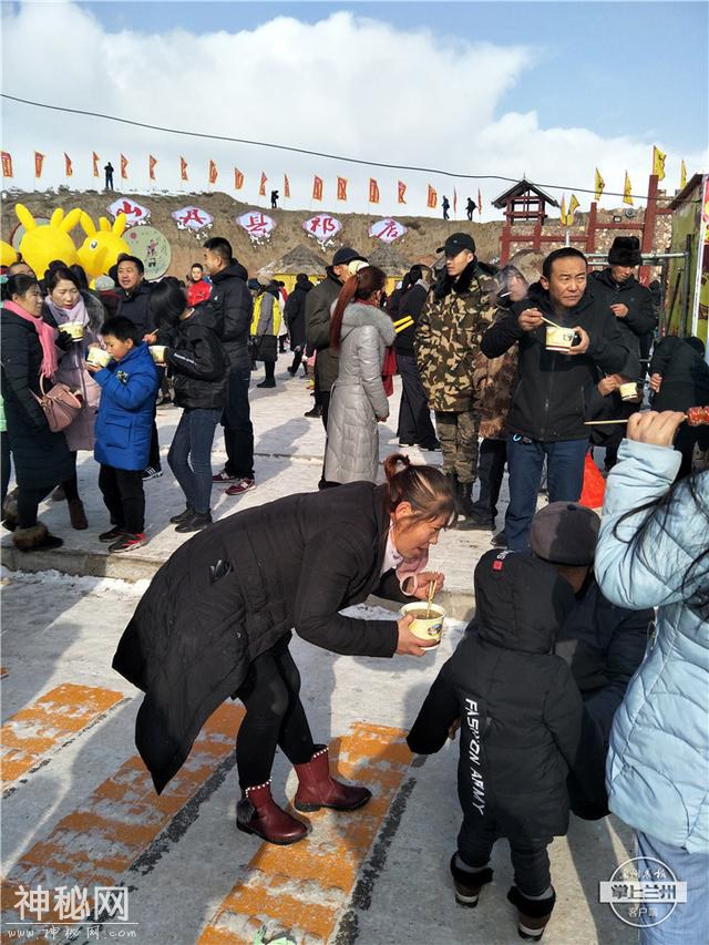 民俗·闹冬至：山丹万人冬至同吃“牛娃子饭”-3.jpg