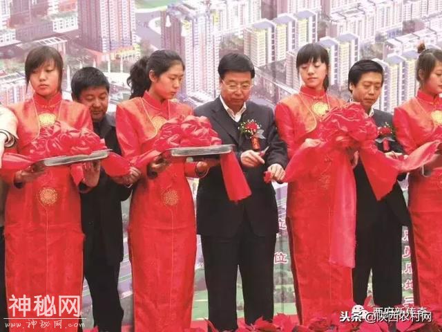“吴万哲寻访西府奇人”：第五大道芳华梦-4.jpg