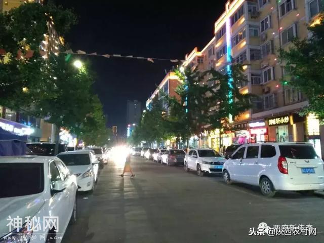 “吴万哲寻访西府奇人”：第五大道芳华梦-8.jpg
