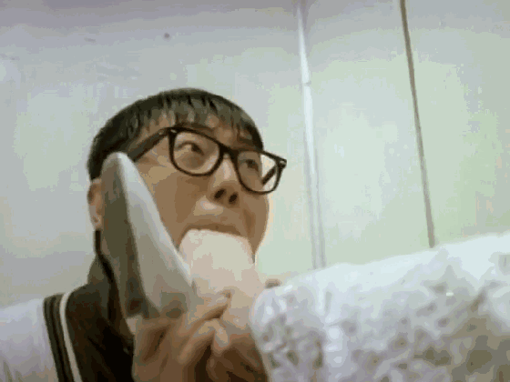 港片有哪些经典电梯片段？梁朝伟最经典死法，李心洁见鬼-15.jpg