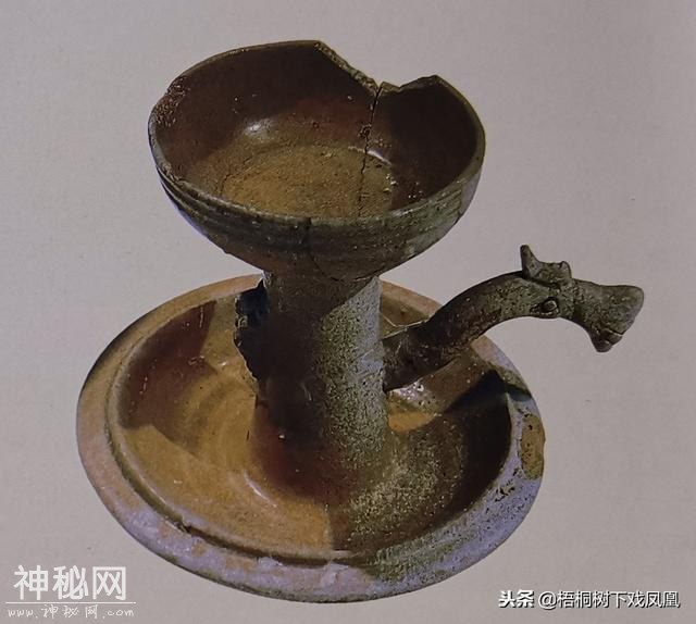 山东考古发现诡异“棺封门”，墓主还是小孩，手指套11只金环-10.jpg