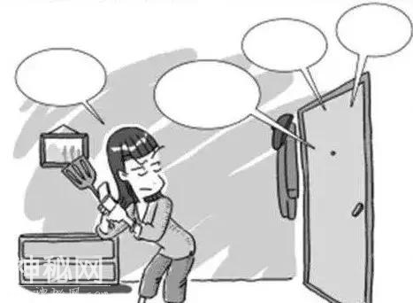 比鬼片还惊悚，害我失眠3天不敢下床-1.jpg