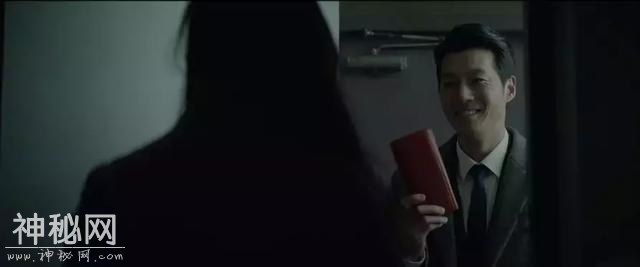 比鬼片还惊悚，害我失眠3天不敢下床-30.jpg