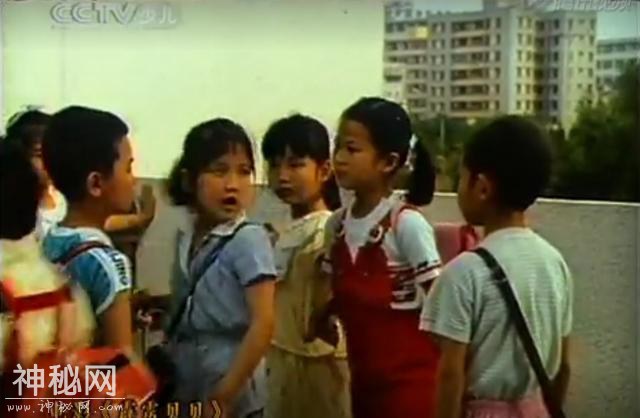 30年前国产高分“科幻片”，可惜！现在的导演，拍不出这种味道了-13.jpg