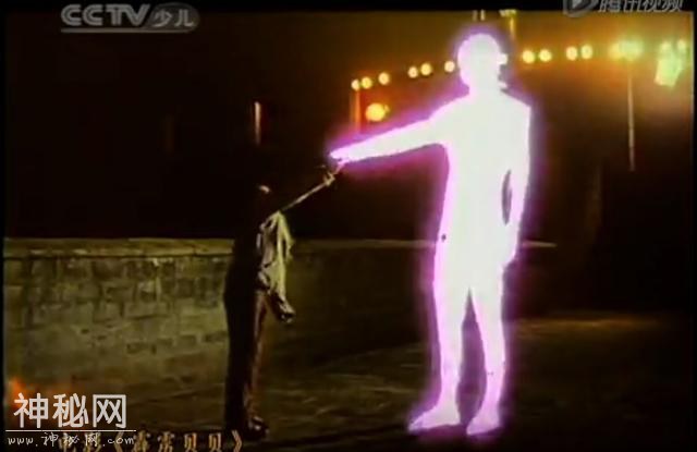 30年前国产高分“科幻片”，可惜！现在的导演，拍不出这种味道了-34.jpg