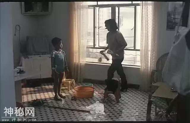 30年前国产高分“科幻片”，可惜！现在的导演，拍不出这种味道了-40.jpg
