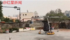 52岁男子造“飞碟”自称外星人 曾造飞行器坠地受伤-15.jpg
