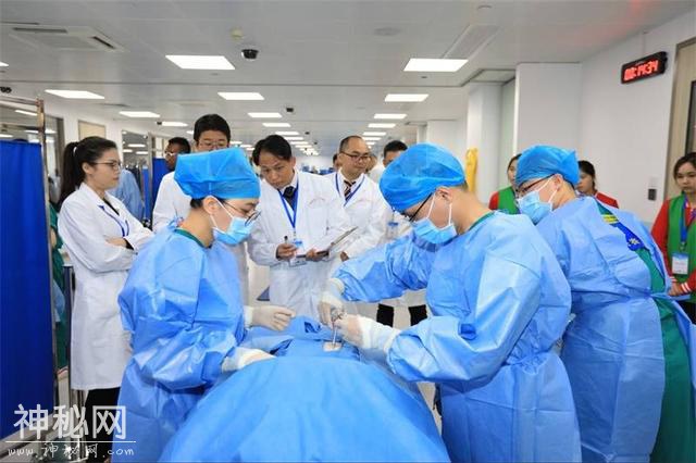 比拼临床技能，注重人文关怀-1.jpg