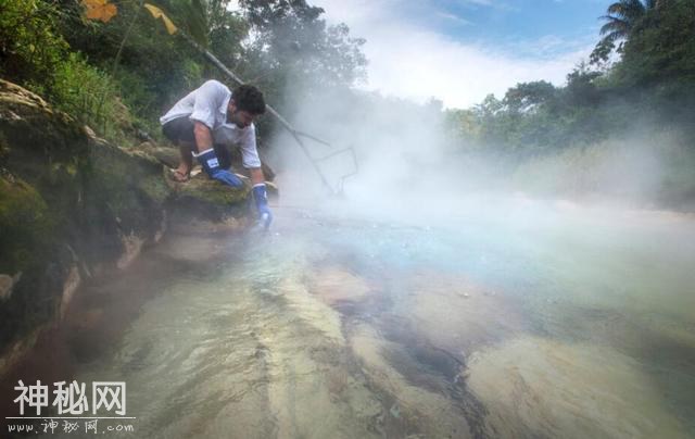 罕见！科学发现宽25米的“神秘”河流，86度高温之下还有生物-2.jpg