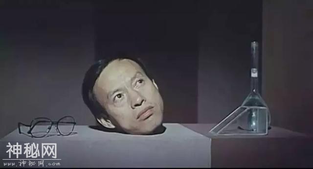 1986年国产高分科幻片，脑洞超大！如今有技术，却拍不出来了-14.jpg