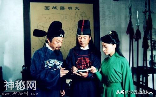 他政绩卓著 朝廷：升迁重用！20000百姓挽留 他的选择令海瑞敬佩-1.jpg