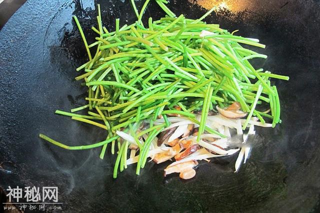 冬天，这菜再贵也要常给孩子吃，增强抵抗力，身体强壮不得病！-11.jpg