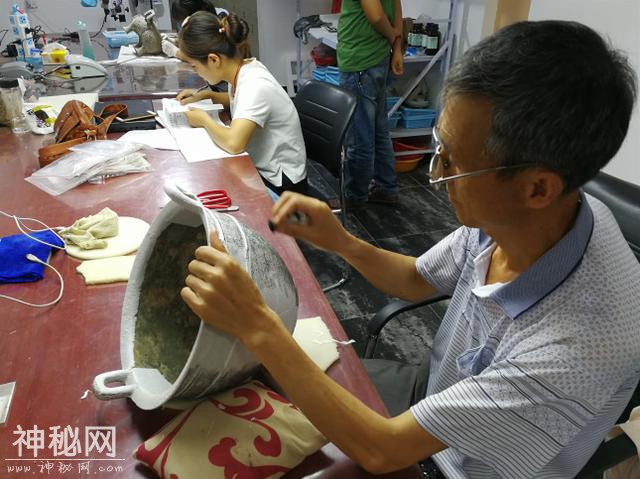 陕西刘家洼考古最新出土铜鼎、金器亮瞎眼：又找到新的“芮公”“芮太子”！-8.jpg