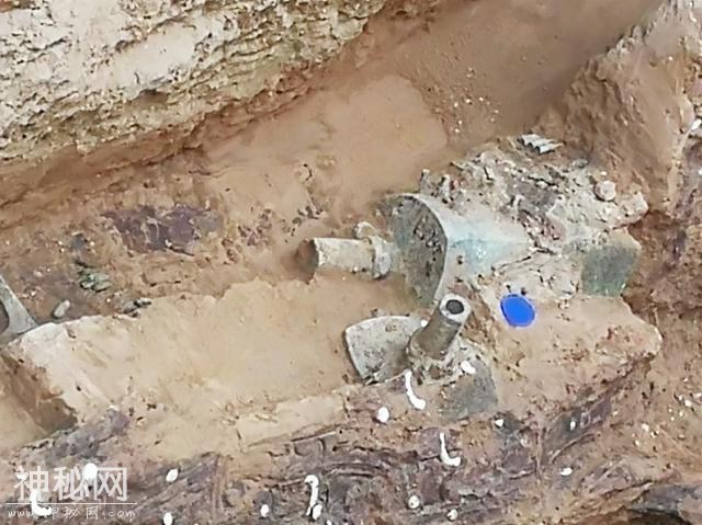 陕西刘家洼考古最新出土铜鼎、金器亮瞎眼：又找到新的“芮公”“芮太子”！-13.jpg