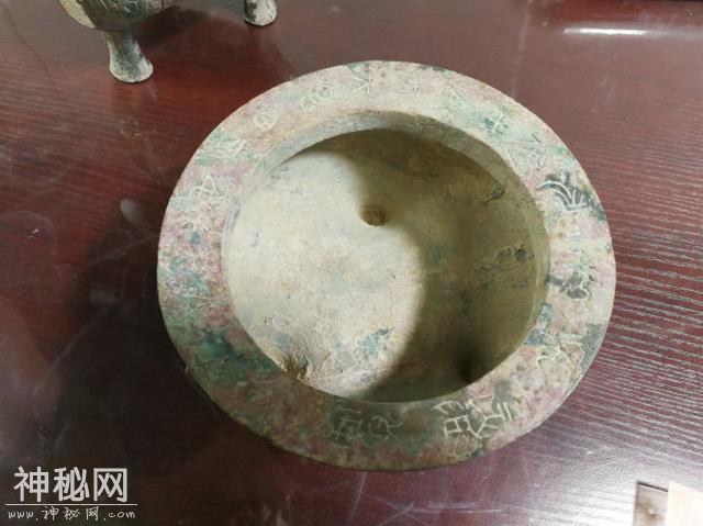 陕西刘家洼考古最新出土铜鼎、金器亮瞎眼：又找到新的“芮公”“芮太子”！-16.jpg