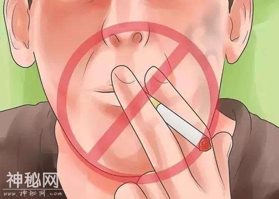 身体一旦出现这3种现象，说明高血压在向你逼近！千万别大意！-3.jpg
