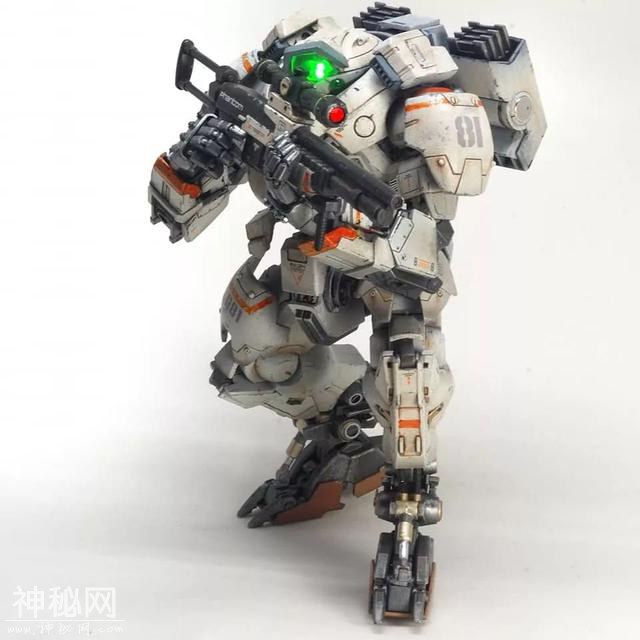 佳作：亲妈都不认识的改造，写实科幻风格高达-3.jpg