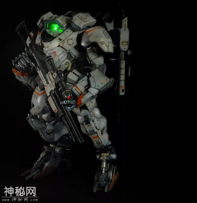 佳作：亲妈都不认识的改造，写实科幻风格高达-6.jpg