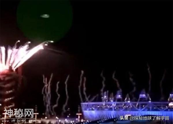 人类历史十大UFO事件，10%的概率是真的-8.jpg