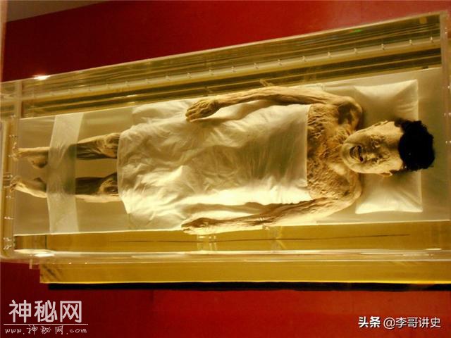 湖南长沙发现神秘大墓，考古发掘遇到困难，竟然请盗墓贼助阵-4.jpg