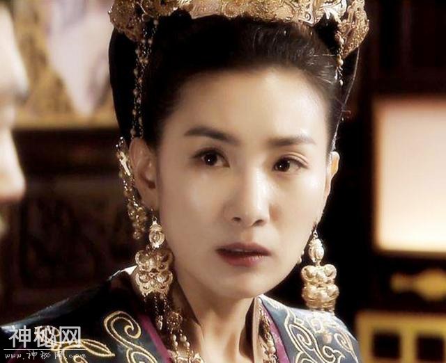 为什么嘉靖帝经常感到宫中闹鬼？因为他杀了一个不该杀的女人-6.jpg