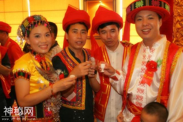 民风民俗：与众不同的结婚习俗，黎族的结婚风俗及流程让人侧目-4.jpg