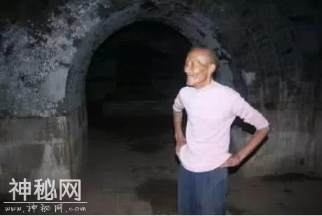 江西抚州：水库水位急降，佛头遗迹显出水面，考古专家发现秘密-3.jpg