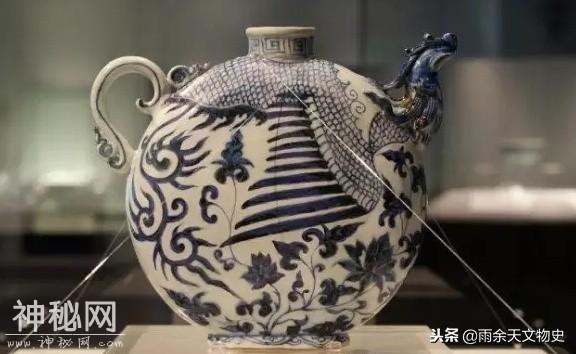 元青花鸾凤雌雄首扁壶600年后各在新疆北京出土 天意！残也天价-3.jpg