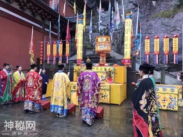 道教义理｜修行人应该怎么做，才能实现与道合真的理想-3.jpg