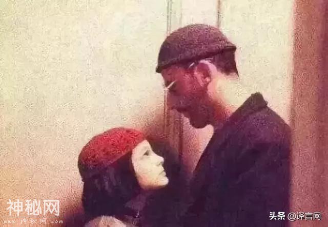 眼神闪躲，内心慌张！为什么会有不敢与别人对视的现象？-4.jpg