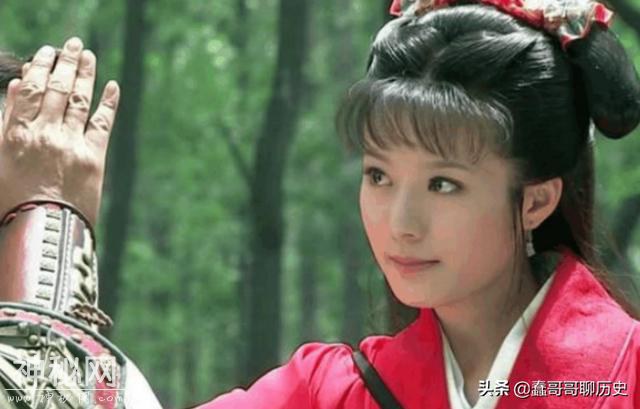 金庸笔下武功最差的主角，得罪金庸全书最强之人，却娶了最美女子-3.jpg