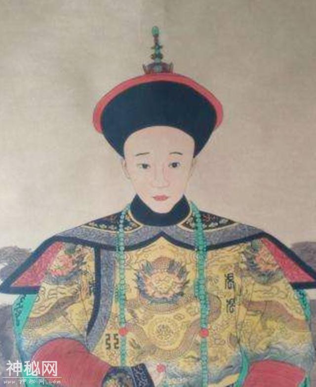 咸丰后宫有那么多女人，为什么偏偏是慈禧受宠最多？野史给了答案-2.jpg