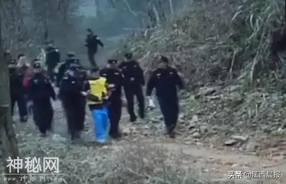 村民茶园干活竟挖出10岁童尸！调查后发现，凶手身份极其“特殊”……-4.jpg