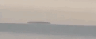 USO浮出水面 湖面下暗藏秘密基地？-4.jpg