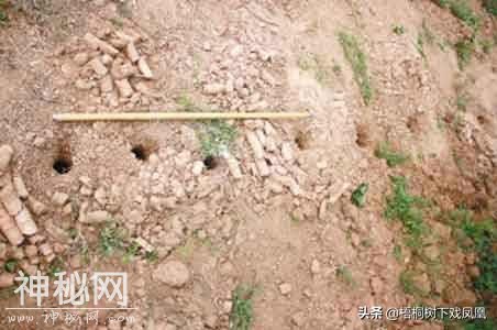 盗墓高手是咋知地下深处棺材怎么摆放的？考古人员现在也懂了-8.jpg
