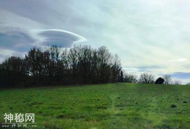 650米上空发生了什么？又是不明飞行物吗？自然现象不必混淆-1.jpg
